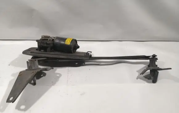 Citroen Berlingo Front wiper linkage and motor 962101448A 404238