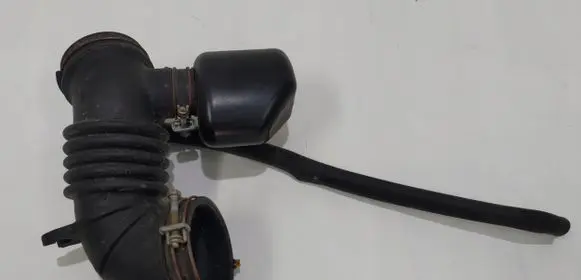 Mitsubishi Outlander Intake resonator 
