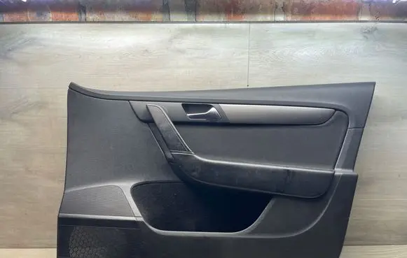 Front door card panel trim