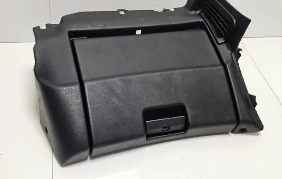 BMW Z3 E36 Glove box set 8399610 8397740