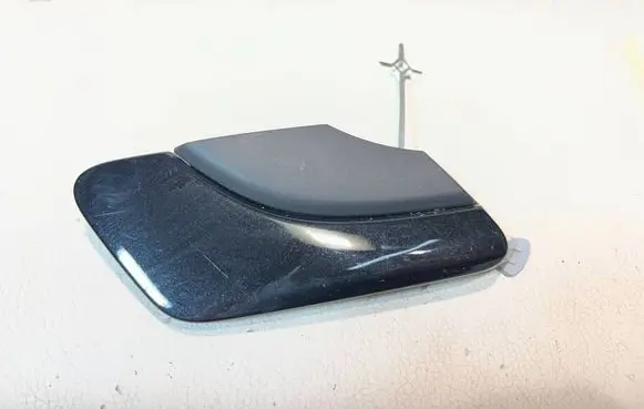 Audi A3 8Y Front tow hook cap/cover 8Y0807241A