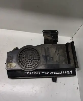 Nissan Primera Subwoofer speaker 7606500217