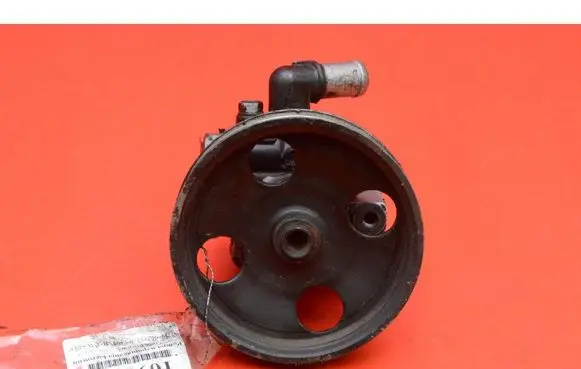 Opel Insignia A Power steering pump