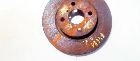 Toyota Yaris Front brake disc ventiliuojamas