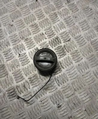 Toyota Land Cruiser (HDJ90) Fuel tank cap