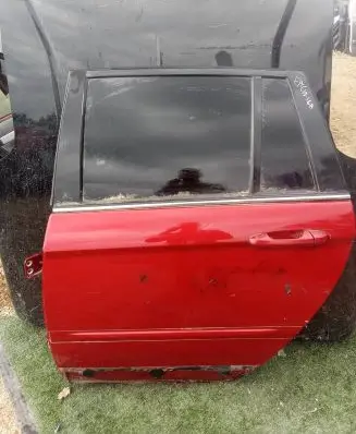 Chrysler Pacifica Rear door