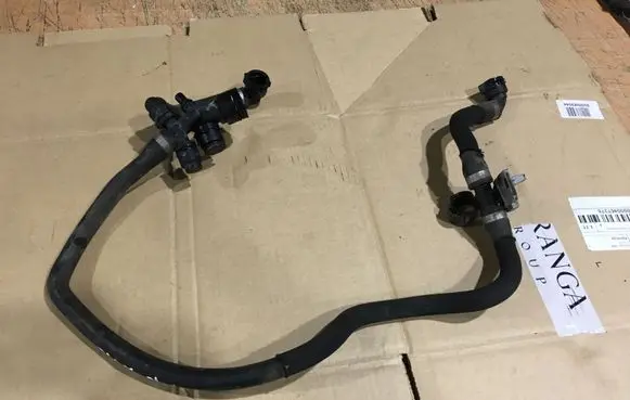 BMW X6 F16 Engine coolant pipe/hose 8514220