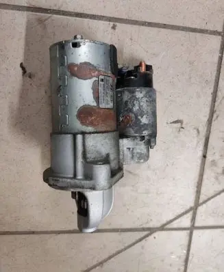Hyundai Tucson TL Starter motor 361002F300 8000574