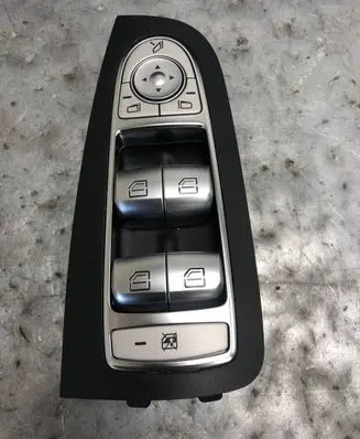 Mercedes-Benz C W205 Electric window control switch A2059056811