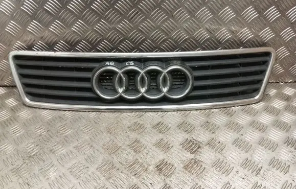 Audi A6 S6 C5 4B Front bumper upper radiator grill 4B0853651A