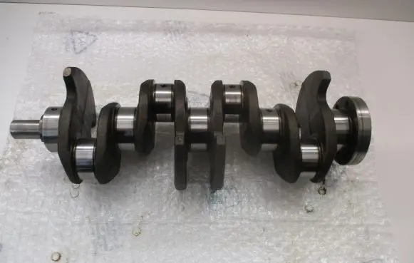 Volkswagen Touran I Crankshaft 03CBF 803CBF BLG