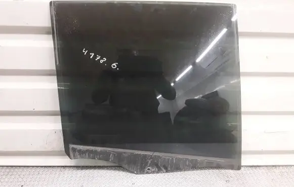 Renault Modus Rear door window glass 