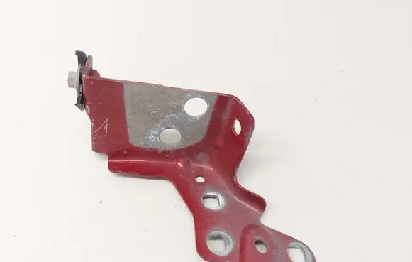Fender mounting bracket