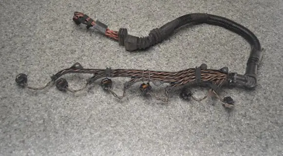 BMW 5 E39 Fuel injector wires E5544MD 224941902