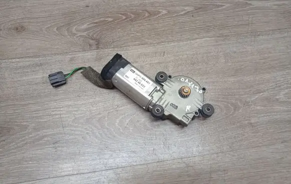 Volvo XC70 Sunroof motor/actuator 44249533