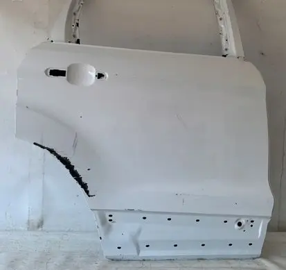 Ford Kuga II Rear door