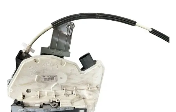 Seat Ibiza IV (6J,6P) Front door lock 5N2837015A 25A5N2837015A