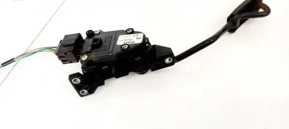 Nissan Primera Accelerator throttle pedal 18002AU410 6PV00862001
