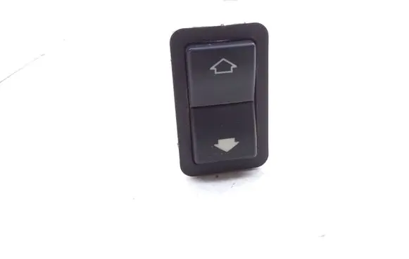 BMW 5 E39 Electric window control switch 8368974