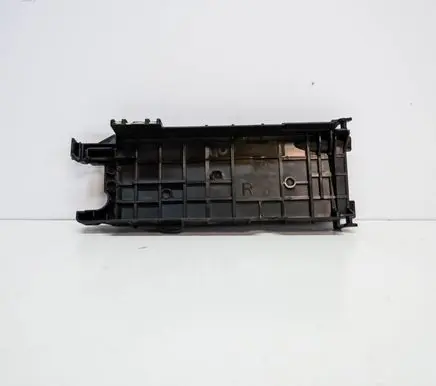 Mercedes-Benz CLA C117 X117 W117 Other engine bay part A2465400140