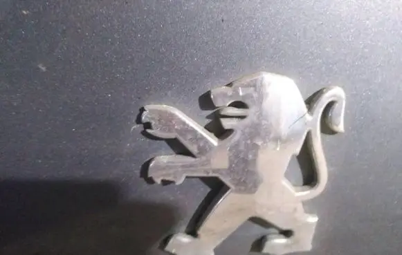 Peugeot 1007 Manufacturer badge logo/emblem 