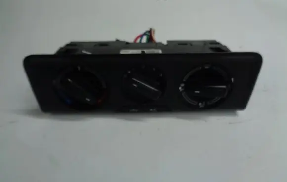 Skoda Fabia Mk3 (NJ) Climate control unit 6V0820045A