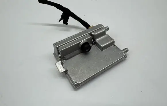 Windshield/windscreen camera
