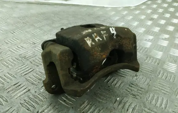 Toyota RAV 4 (XA20) Front brake caliper