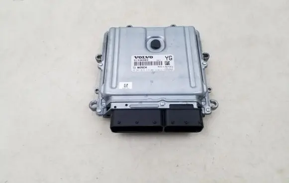 Volvo V60 Engine control unit/module 31336983