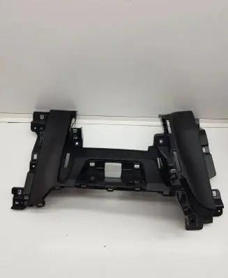 KIA Sportage Dashboard lower bottom trim panel 84760F1900 K4KQL69500