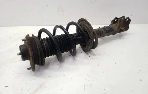 KIA Sportage Front shock absorber/damper 546603U360