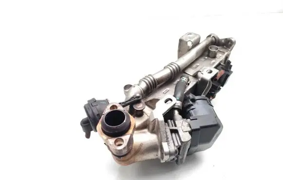 BMW 1 F20 F21 EGR valve 7823210 7810831 782321007