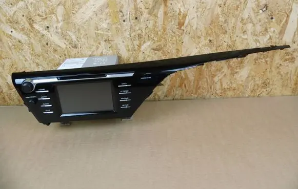Toyota Camry VIII XV70 Radio/CD/DVD/GPS head unit 8614033C80