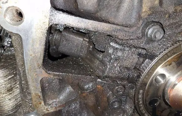 Mitsubishi Grandis Crankshaft position sensor