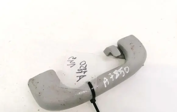 Opel Vectra C Rear interior roof grab handle