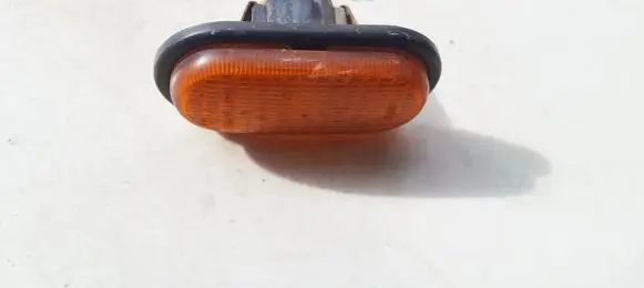 Renault Espace III Front fender indicator light 0142789
