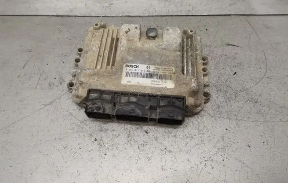 Renault Master II Engine control unit/module 0281011940 8200311550