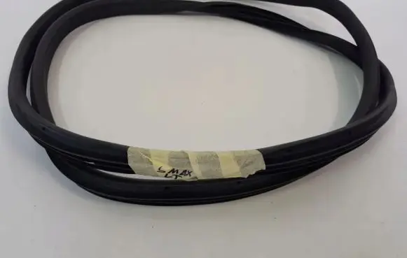 Ford S-MAX Rubber seal rear door 