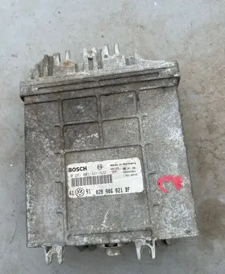 Volkswagen PASSAT B7 Engine control unit/module 028906021BF 0281001421