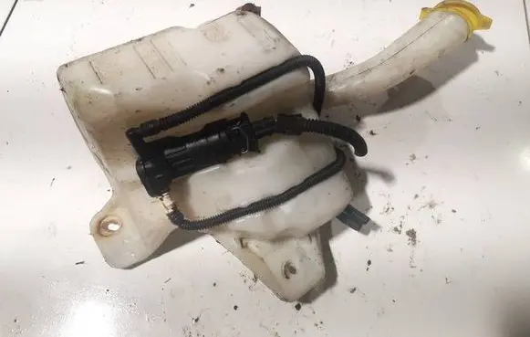 Opel Corsa D Windshield washer fluid reservoir/tank 55702892