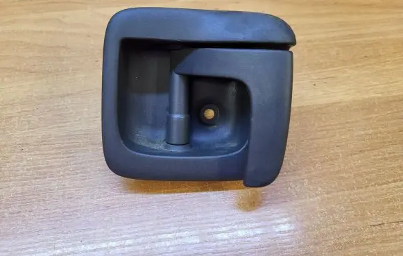 Volvo XC90 Engine bonnet (hood) release handle 30634786