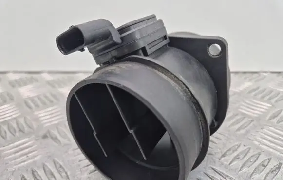 Mercedes-Benz C W204 Mass air flow meter A6510900148 5WK97917 032019271