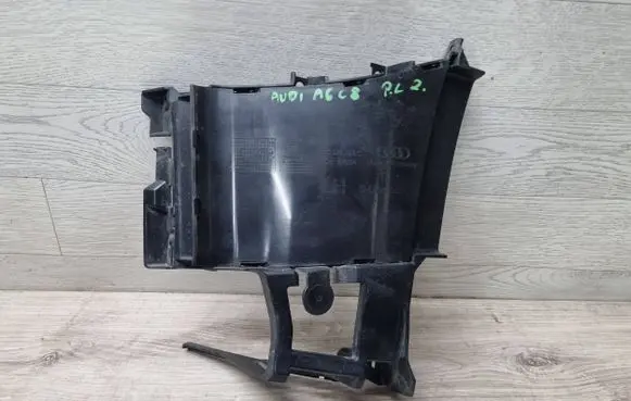 Audi A6 S6 C8 4K Intercooler air guide/duct channel 4K0121763C