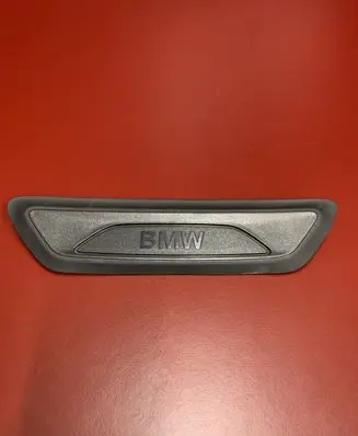 BMW X1 F48 F49 Side skirt rear trim 51477349674 7349674