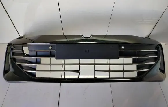 Volkswagen PASSAT B9 Front bumper 3j0807221A