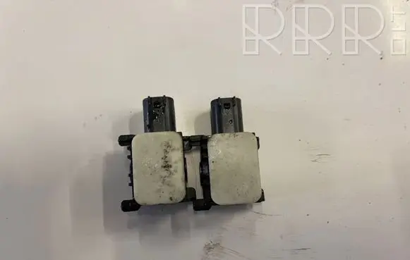 Mercedes-Benz S W221 Airbag deployment crash/impact sensor 0038202826