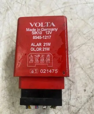 Toyota Hilux (AN10, AN20, AN30) Tow bar relay 85451217
