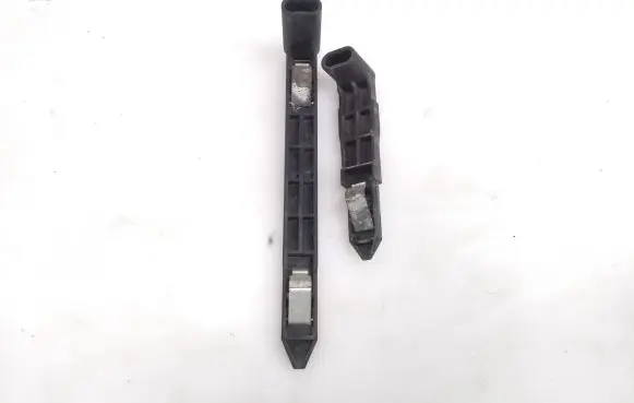 Volvo XC60 Headlight/headlamp mounting bracket 30763154 89075547 30763155