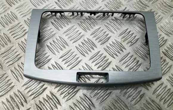 Volkswagen PASSAT B7 Radio/GPS head unit trim 3AA858069H