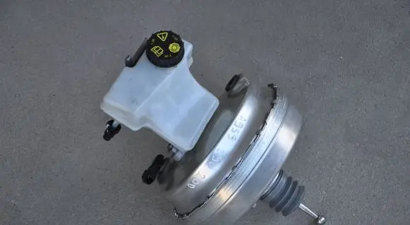 Volvo S90, V90 Master brake cylinder P31362780